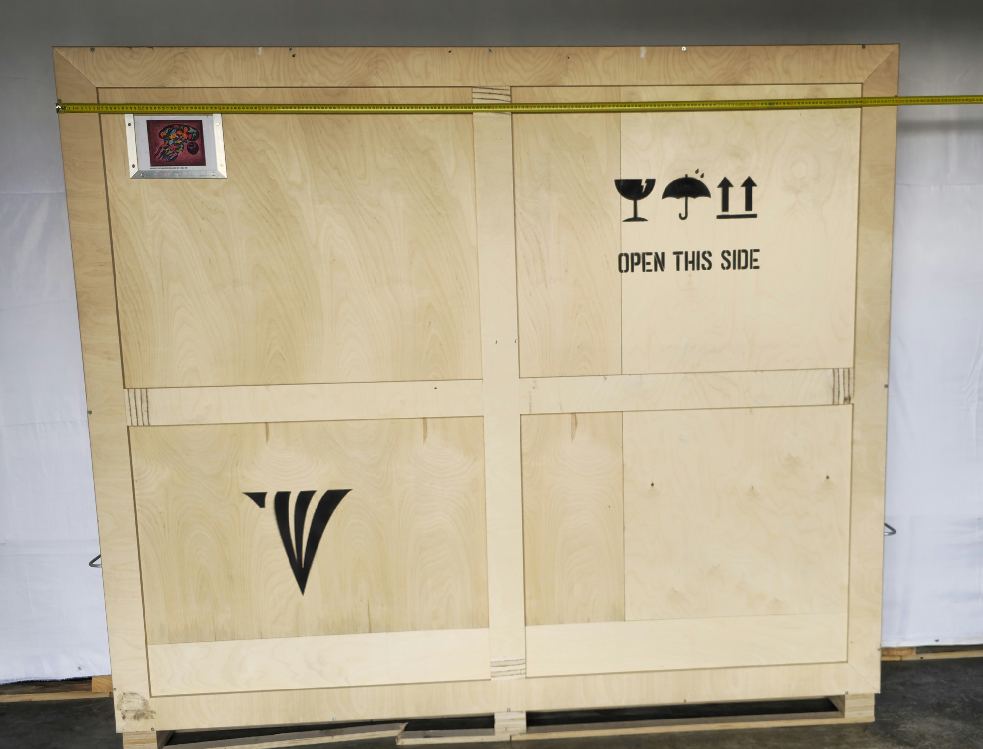 Crate width reference for Philip II of Macedonia, 2021 with tape measure