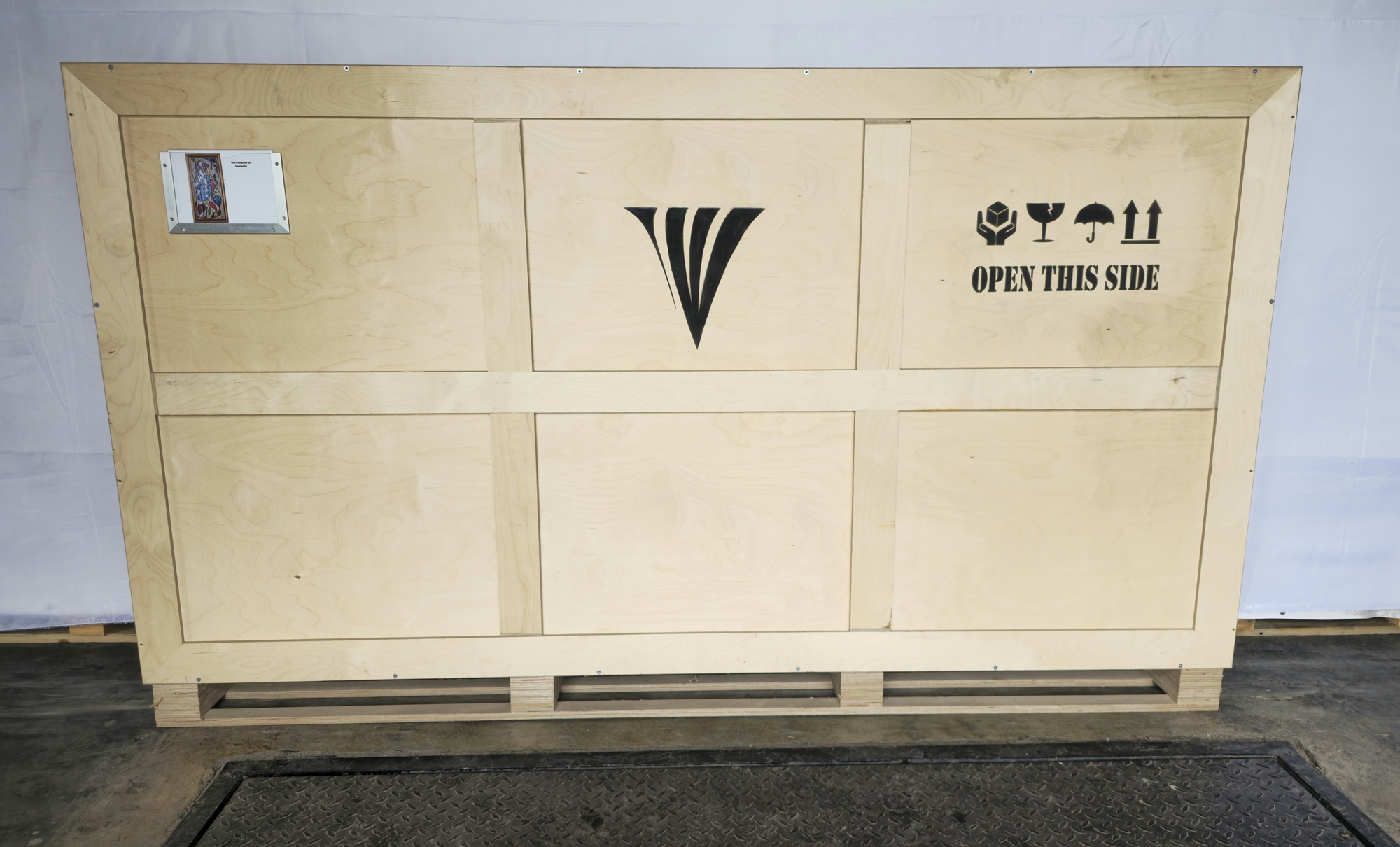 Transport crate for The Protector of Humanity, 2017